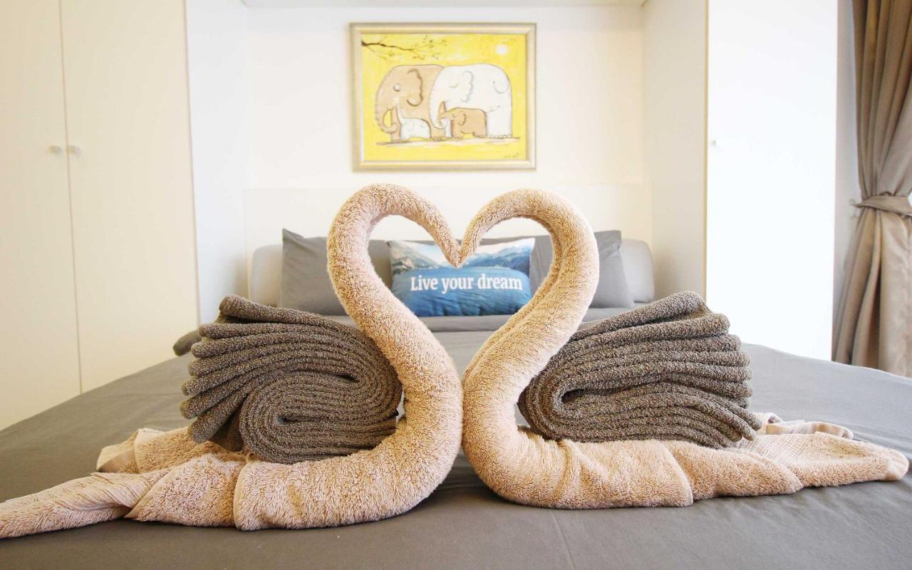 Zen Hillside Self Service Apartment Bãi biển Kamala Ngoại thất bức ảnh